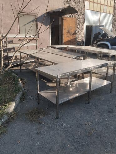 Посуда и кухонный инвентарь: Столы нержавейка 150х60 толщина листа 0.9 мм столешница полка ножки — 24