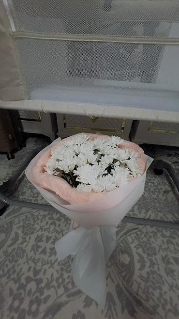 рожь: Букеты из живых цветов в нежной упаковке. - Розовый букет: плотные — 4