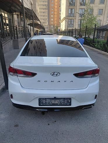 Hyundai Sonata: 2018 г., 0.2 л, Автомат, Газ, Седан — 2