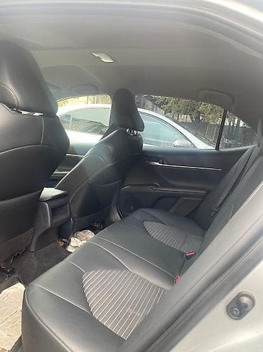 jac js6: Toyota Camry: 2021 г., 2.5 л, Автомат, Бензин, Седан — 2
