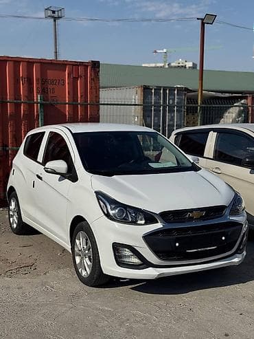 mazda cronos: Chevrolet Spark: 2020 г., Бензин, Хэтчбэк — 2