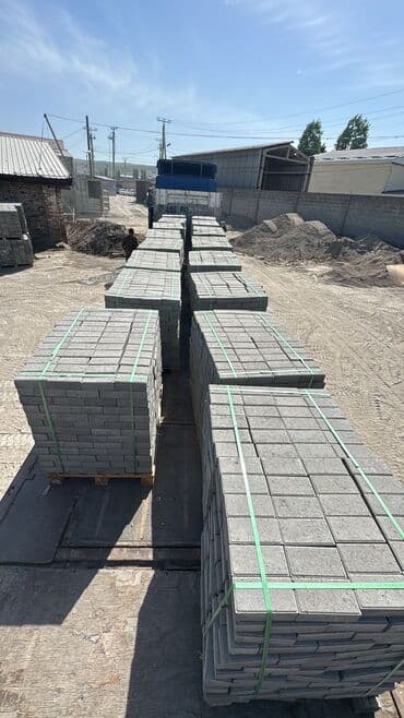 тратуарные бардюры: Тротуарный бордюр, Бетонный, Другие особенности, 1000 — 17