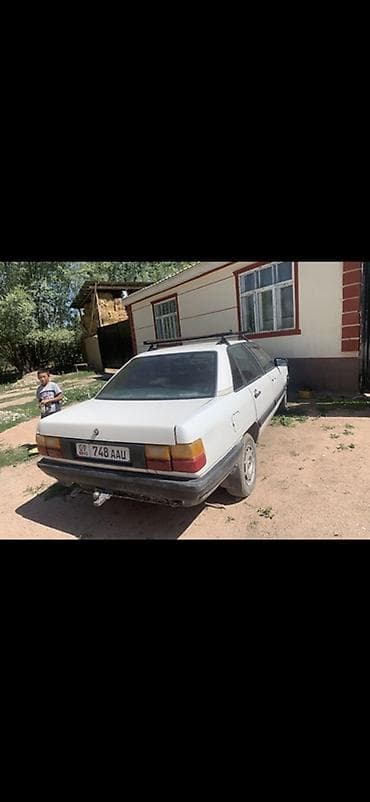 Продажа авто: Audi 100: 1985 г., 2 л, Механика, Бензин, Седан — 2