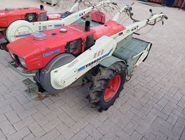 Компактный мотоблок Yanmar YHS800с дизельным двигателем 8лс. Оснащен