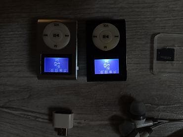 apple display: MP3-плееры с дисплеем + аксессуары Комплектация: - 2 компактных — 2