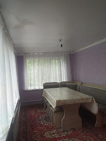 Два дома посуточно или на долгий срок в г. Каракол По всем вопросам at lalafo.kg Два дома посуточно или на долгий срок в г. Каракол По всем вопросам