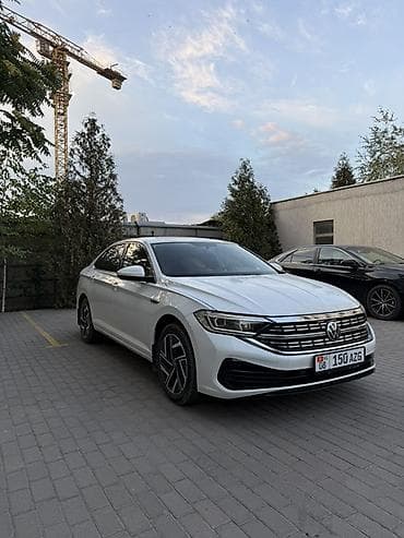 byd e2 2022: Volkswagen Jetta: 2022 г., 1.4 л, Автомат, Бензин, Седан — 1