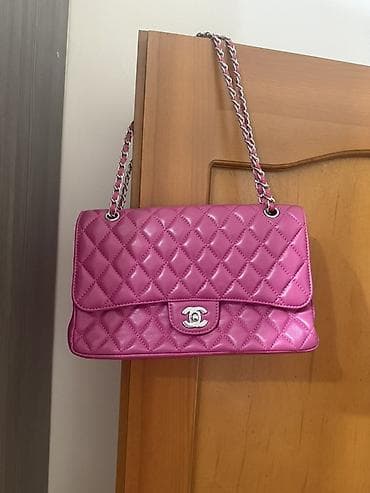 тигил: Классикалык сумка, Chanel, Материалы: Нукура булгаары, Кабып тигилген модель, Аялдарга — 1
