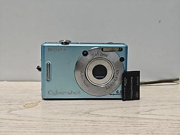 poco х5 pro: Sony Cybershot, бирюзовая, состояние хорошее. Цена:5000 Обмена и — 1