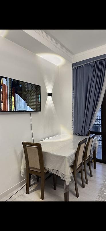 стуль для кухни: Кухонный стол и стул, Б/у, Самовывоз — 1