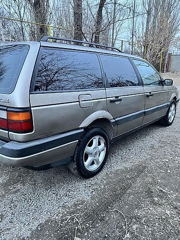 фольксваген авто: Volkswagen Passat Variant: 1991 г., 2 л, Механика, Бензин, Универсал — 3