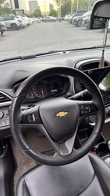 matiz 2013: Chevrolet Spark: 2019 г., 1 л, Вариатор, Бензин, Хэтчбэк — 9