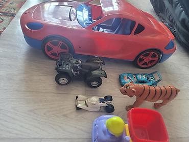 Набор детских игрушек: машины, техника и фигурка животного В