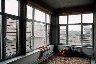кут дом: 🏡 Продаётся двухэтажный ПСО дом в Биримдик-Кут 📍 Участок: 4 сотки 📐 — 6