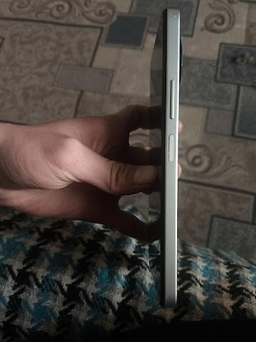 ремонт ноутбука бишкек: Смартфон с экраном ~ (плоский, с центральным вырезом под фронтальную — 2