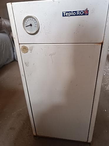 Газовый котёл, мощность 10 кВт, в хорошем состоянии, полностью