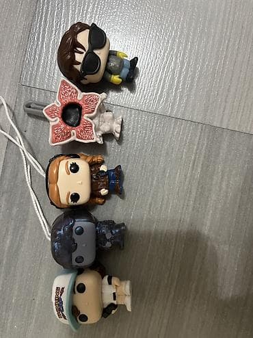 it line kg: Фигурки из фильма очень странные дела — 3