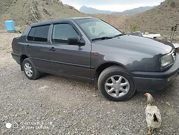 audi с 4: Volkswagen Vento: 1992 г., 1.8 л, Механика, Бензин, Седан — 3