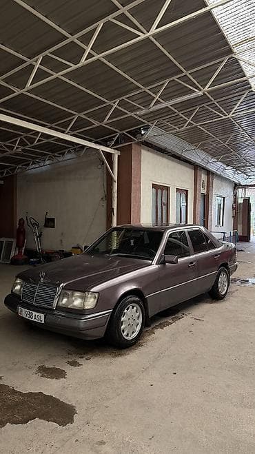мотор морнинг: Mercedes-Benz W124: 1992 г., 2 л, Механика, Бензин, Седан — 1