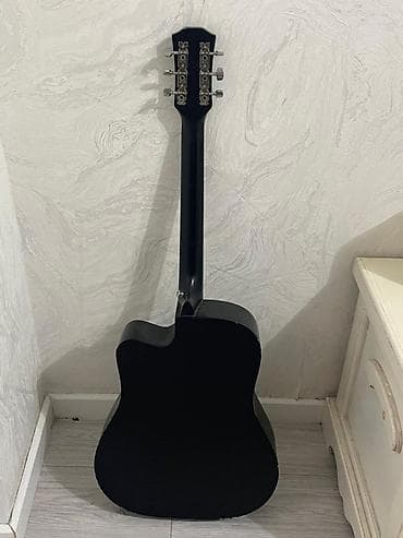 Комузы: Акустическая гитара Kabat, цвет черный, корпус дредноут с вырезом — 2