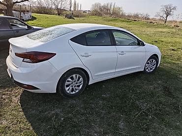 рассрочка авто уна: Hyundai Elantra: 2018 г., 2 л, Автомат, Бензин, Седан — 2