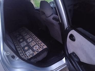 Honda: Honda Fit: 2002 г., 1.3 л, Автомат, Бензин, Хэтчбэк — 8