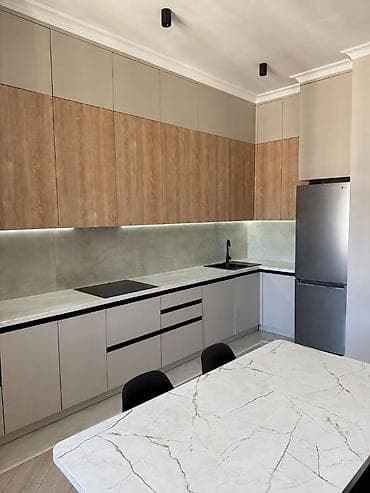 сутачный квартира: 2 комнаты, 92 м², Асанбай мкр Элитка, 9 этаж, Евроремонт — 1