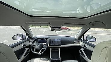 byd e7: BYD Yuan Up: 2025 г., Автомат, Электромобиль, Кроссовер — 6