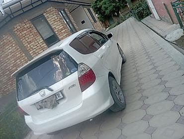 Транспорт: Honda Fit: 2003 г., 1.3 л, Автомат, Бензин, Хетчбек — 4