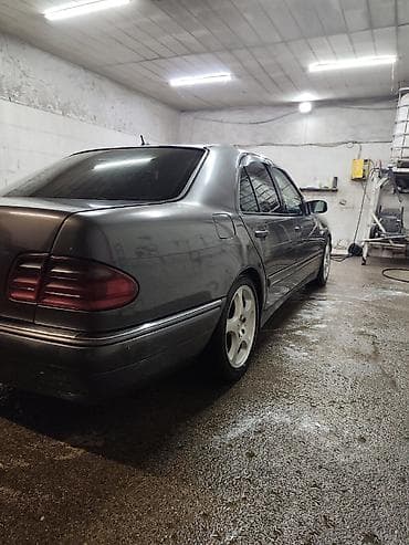 Продажа авто: Mercedes-Benz E-Class: 1998 г., 4.3 л, Автомат, Бензин, Седан — 5