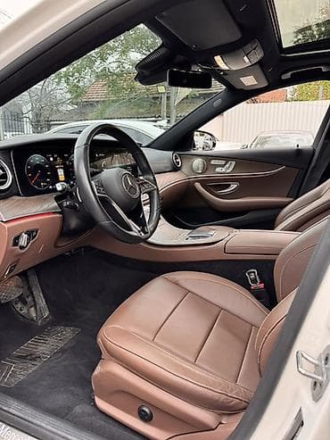 4matic: Mercedes-Benz E-Class: 2021 г., 2 л, Автомат, Электромобиль, Седан — 7