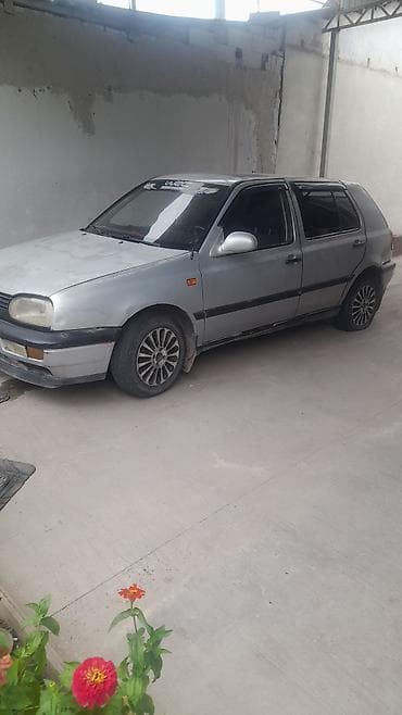 ram trx: Volkswagen Golf: 1994 г., Хэтчбэк — 2