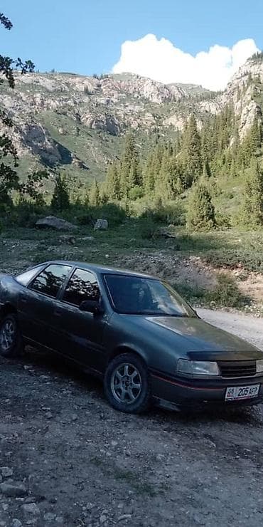 Унаа: Opel Vectra: 1990 г. — 2