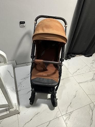 Коляски: Коляска, Другой бренд, цвет - Коричневый, Б/у, Платная доставка, Самовывоз — 4