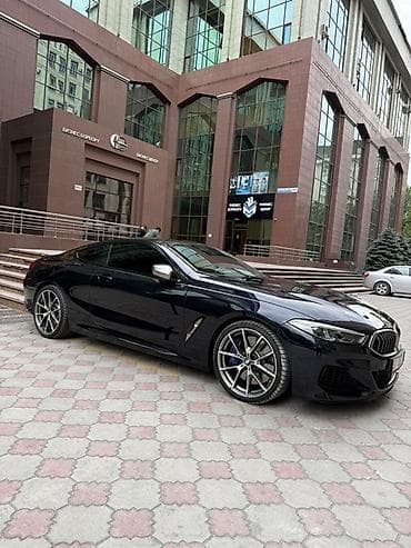 BMW 8 series: 2019 г., 4.4 л, Автомат, Бензин, Купе — 1