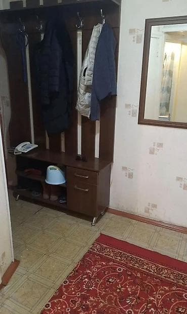 квартиры продаю: 2 комнаты, 46 м², Индивидуалка, 3 этаж, Старый ремонт — 2