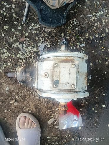 1 nz: Редуктор (угловой/поворотный) промышленного типа Описание: - — 2