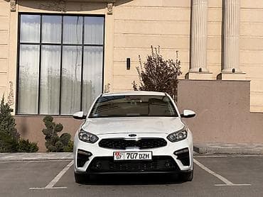 Унаа сатуу: Kia K3: 2020 г., 1.6 л, Автомат, Бензин, Седан — 2