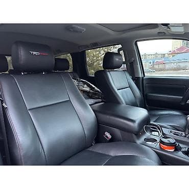 jx 470: Toyota Sequoia: 2020 г., 5.7 л, Автомат, Бензин, Внедорожник — 6