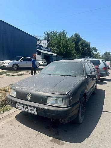 Volkswagen Passat Variant: 1991 г., 1.8 л, Механика, Бензин, Универсал — 2