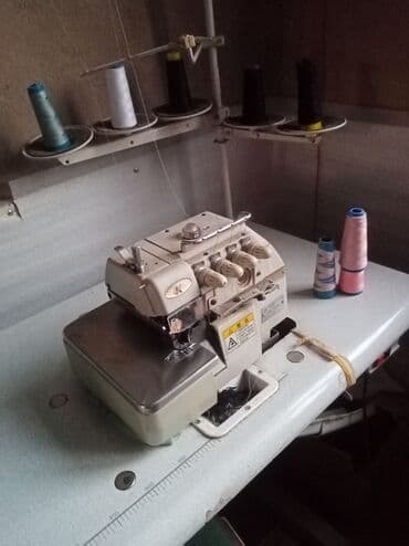 питинитка аверлок: Швейная машина Juki, Оверлок, Полуавтомат — 3