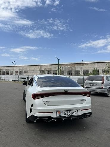 юиз: Kia K5: 2020 г., Седан — 4
