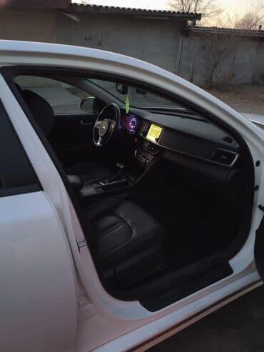 срочно продаю в связи с переездом: Kia K5: 2017 г., 2 л, Автомат, Газ, Седан — 3