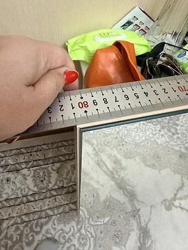 зеркало панно на стену: Зеркало настенное, квадратное. - Размер: около 80×80 см (на фото — — 1
