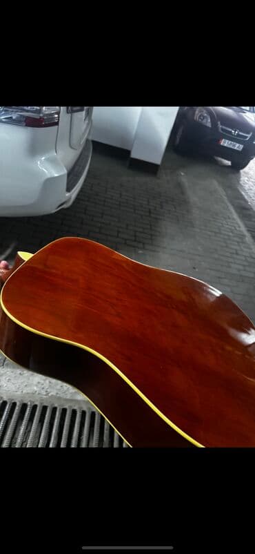 дом торговли бишкек: Гитары — 4