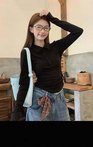 s 36: Женский лонгслив с кружевной отделкой - Эластичный облегающий крой - — 4