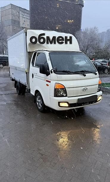 Продажа авто: Hyundai Porter: 2018 г., 2.5 л, Механика, Дизель, Фургон — 6