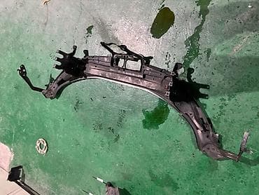 облицовка мерс: Панель верхняя телевизора (передняя верхняя панель радиатора) для — 1