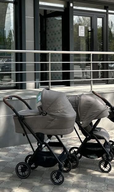 детская коляска chicco simplicity: Коляска, цвет - Коричневый, Б/у — 1