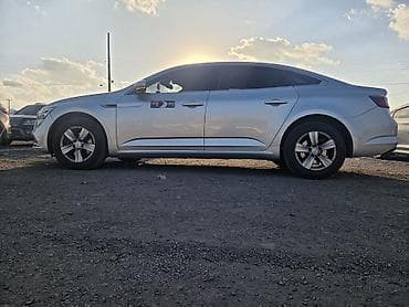 Renault SM6: 2019 г., 2 л, Типтроник, Газ, Седан